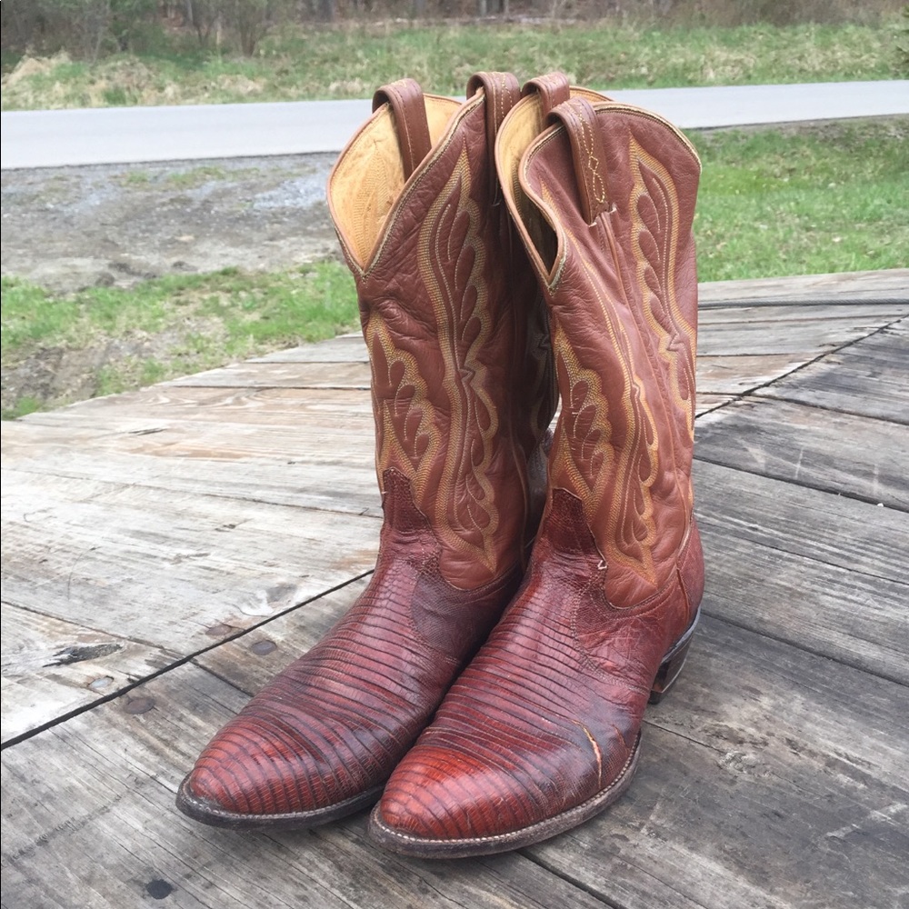 Tony Lama Lizard Cowboy Boots.